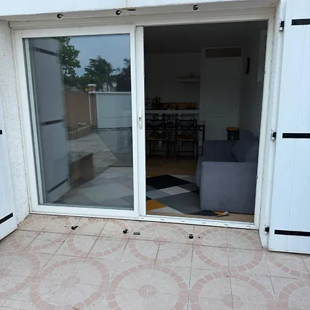 Independant Climatise Chez Amel & Remi Apartman