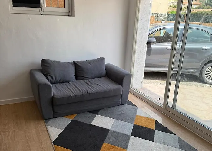 Independant Climatise Chez Amel & Remi Apartment *